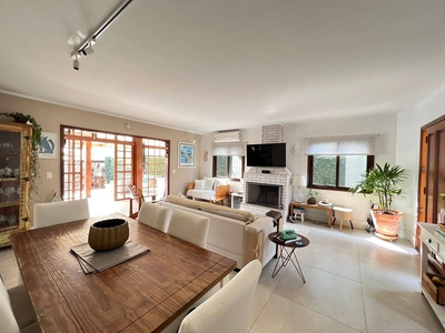 Casa em Centro, Barueri/SP de 259m² 3 quartos à venda por R$ 2.499.000,00