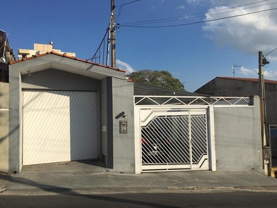 Casa em Centro, Caçapava/SP de 230m² 3 quartos à venda por R$ 999.000,00