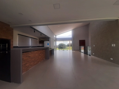 Casa em Centro, Cambé/PR de 380m² 3 quartos à venda por R$ 2.749.000,00