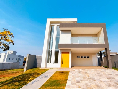 Casa em Centro, Londrina/PR de 340m² 4 quartos à venda por R$ 2.599.000,00