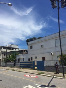 Casa em Centro, Macaé/RJ de 270m² 6 quartos à venda por R$ 949.000,00
