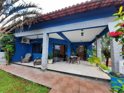 Casa em Centro, Maricá/RJ de 10m² 3 quartos à venda por R$ 669.000,00