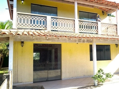 Casa em Centro, Maricá/RJ de 255m² 2 quartos à venda por R$ 349.000,00