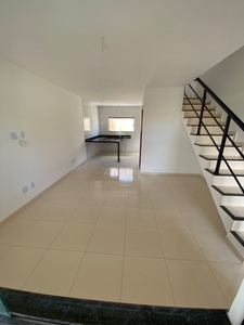 Casa em Centro, Maricá/RJ de 94m² 2 quartos à venda por R$ 348.000,00