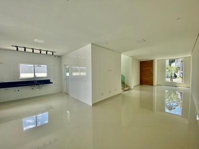 Casa em Centro, Mogi das Cruzes/SP de 238m² 3 quartos à venda por R$ 1.679.000,00