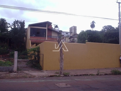 Casa em Centro, Passo Fundo/RS de 10m² 3 quartos à venda por R$ 749.000,00