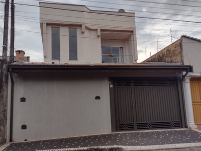 Casa em Centro, Piracicaba/SP de 105m² 3 quartos à venda por R$ 439.000,00