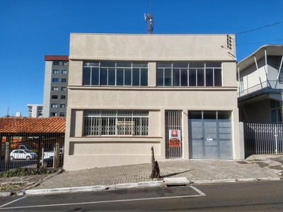 Casa em Centro, Ponta Grossa/PR de 233m² para locação R$ 4.300,00/mes