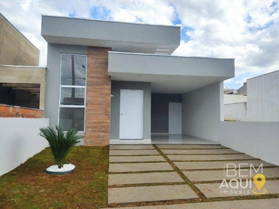 Casa em Centro, Salto/SP de 114m² 3 quartos à venda por R$ 619.000,00