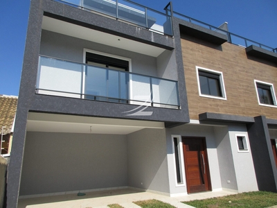 Casa em Centro, São José dos Pinhais/PR de 192m² 3 quartos à venda por R$ 979.000,00