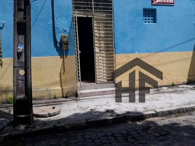 Casa em Coelhos, Recife/PE de 200m² 5 quartos à venda por R$ 399.000,00 ou para locação R$ 2.500,00/mes