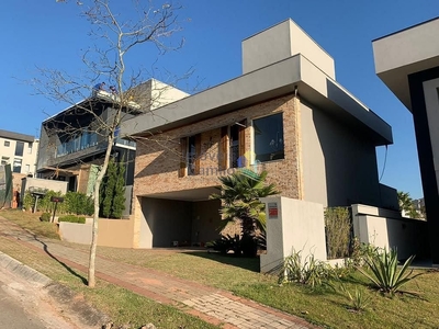 Casa em Colinas da Anhangüera, Santana de Parnaíba/SP de 420m² 3 quartos à venda por R$ 2.889.000,00