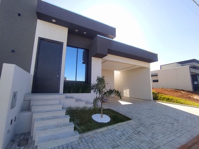 Casa em Contorno, Ponta Grossa/PR de 133m² 3 quartos à venda por R$ 649.000,00