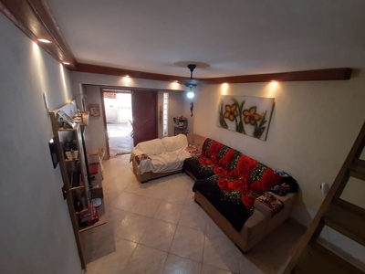 Casa em Curicica, Rio de Janeiro/RJ de 100m² 3 quartos à venda por R$ 334.000,00