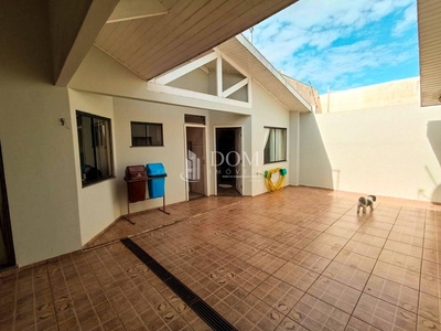 Casa em Dos Estados, Guarapuava/PR de 120m² 3 quartos à venda por R$ 649.000,00