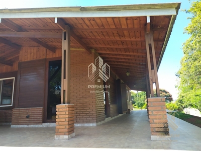 Casa em Estância Santa Maria do Laranjal, Atibaia/SP de 390m² 4 quartos à venda por R$ 948.000,00