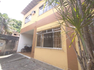 Casa em Fonseca, Niterói/RJ de 147m² 4 quartos à venda por R$ 389.000,00