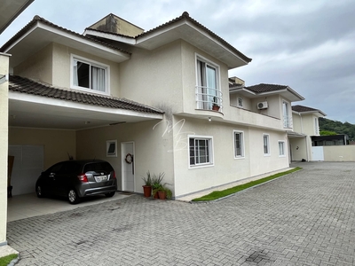 Casa em Glória, Joinville/SC de 132m² 3 quartos à venda por R$ 779.000,00