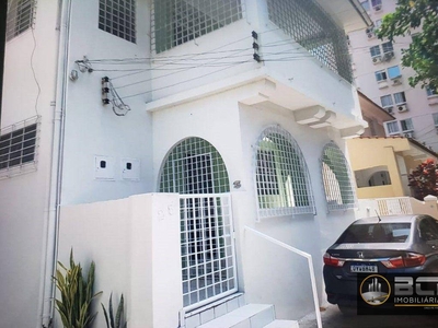 Casa em Graças, Recife/PE de 180m² 4 quartos à venda por R$ 999.000,00