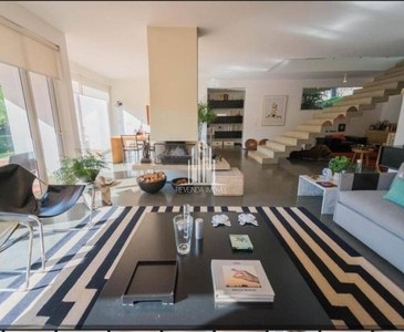Casa em Granja Viana, Cotia/SP de 698m² 3 quartos à venda por R$ 2.898.000,00