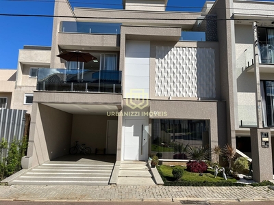 Casa em Iná, São José dos Pinhais/PR de 230m² 3 quartos à venda por R$ 1.699.000,00