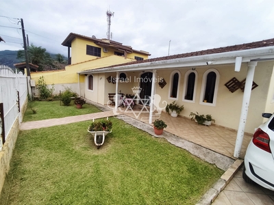 Casa em Indaiá, Caraguatatuba/SP de 100m² 4 quartos à venda por R$ 649.000,00