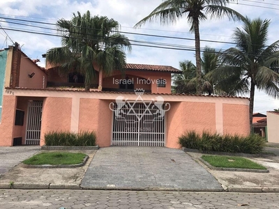 Casa em Indaiá, Caraguatatuba/SP de 200m² 4 quartos à venda por R$ 779.000,00