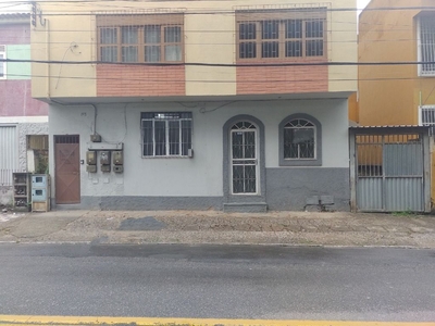 Casa em Independência, Cachoeiro de Itapemirim/ES de 92m² 3 quartos à venda por R$ 409.000,00