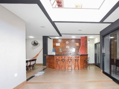 Casa em Indústrias Leves, Londrina/PR de 300m² 5 quartos à venda por R$ 949.000,00