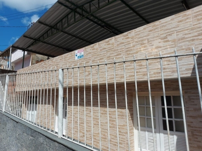 Casa em Ipiranga, Juiz de Fora/MG de 147m² 4 quartos à venda por R$ 294.000,00