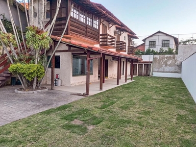Casa em Itacoatiara, Niterói/RJ de 192m² 2 quartos à venda por R$ 1.699.000,00