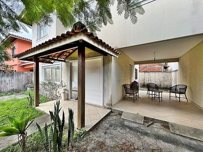 Casa em Itaipu, Niterói/RJ de 135m² 3 quartos à venda por R$ 649.000,00