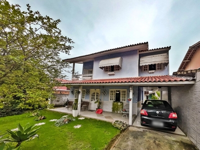 Casa em Itaipu, Niterói/RJ de 210m² 3 quartos à venda por R$ 899.000,00