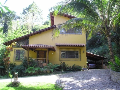Casa em Itaipu, Niterói/RJ de 267m² 5 quartos à venda por R$ 1.379.000,00