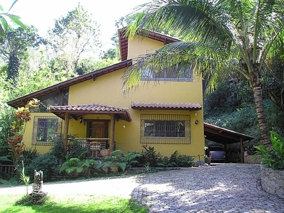 Casa em Itaipu, Niterói/RJ de 270m² 5 quartos à venda por R$ 1.379.000,00