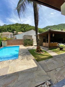 Casa em Itaipu, Niterói/RJ de 337m² 5 quartos à venda por R$ 1.899.000,00