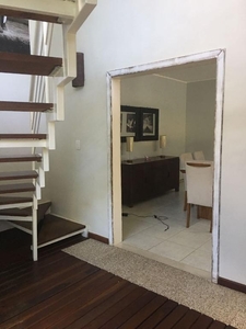 Casa em Itaipu, Niterói/RJ de 340m² 3 quartos à venda por R$ 889.000,00