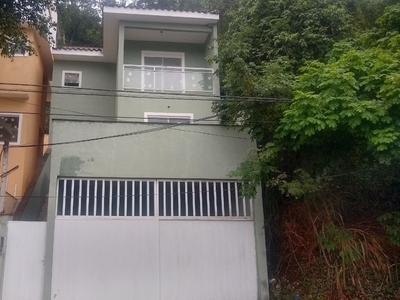 Casa em Itaipu, Niterói/RJ de 90m² 3 quartos à venda por R$ 549.000,00