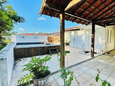 Casa em Itajuru, Cabo Frio/RJ de 246m² 4 quartos à venda por R$ 949.000,00