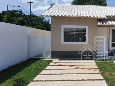 Casa em Itapeba, Maricá/RJ de 54m² 2 quartos à venda por R$ 279.000,00