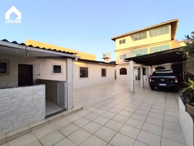Casa em Itapebussu, Guarapari/ES de 438m² 7 quartos à venda por R$ 999.000,00