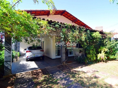 Casa em Itapoã, Belo Horizonte/MG de 205m² 4 quartos à venda por R$ 879.000,00
