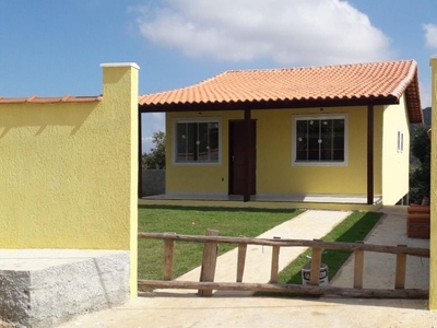 Casa em Jacaroá, Maricá/RJ de 140m² 2 quartos à venda por R$ 289.000,00