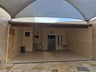 Casa em Jangurussu, Fortaleza/CE de 130m² 3 quartos à venda por R$ 344.000,00