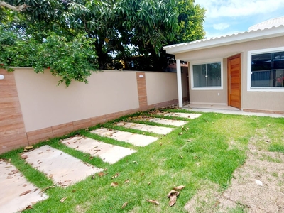 Casa em Jardim Atlântico Leste (Itaipuaçu), Maricá/RJ de 83m² 3 quartos à venda por R$ 454.000,00