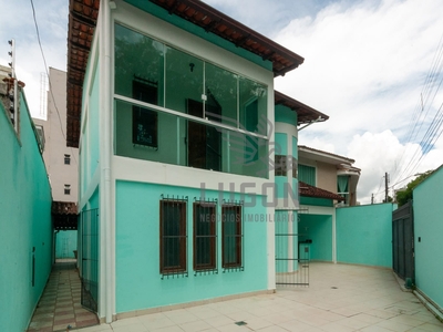 Casa em Jardim Camburi, Vitória/ES de 142m² 3 quartos para locação R$ 4.000,00/mes