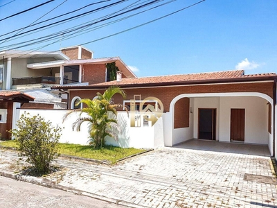 Casa em Jardim das Colinas, São José dos Campos/SP de 190m² 3 quartos à venda por R$ 1.699.000,00