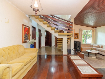 Casa em Jardim das Vertentes, São Paulo/SP de 265m² 4 quartos à venda por R$ 1.279.000,01