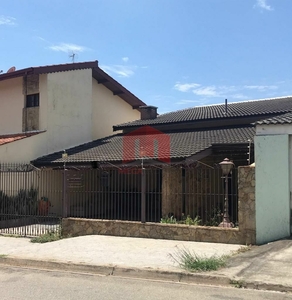 Casa em Jardim do Lago, Atibaia/SP de 440m² 4 quartos à venda por R$ 1.249.000,00