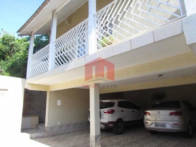 Casa em Jardim dos Pinheiros, Atibaia/SP de 365m² 4 quartos à venda por R$ 749.000,00